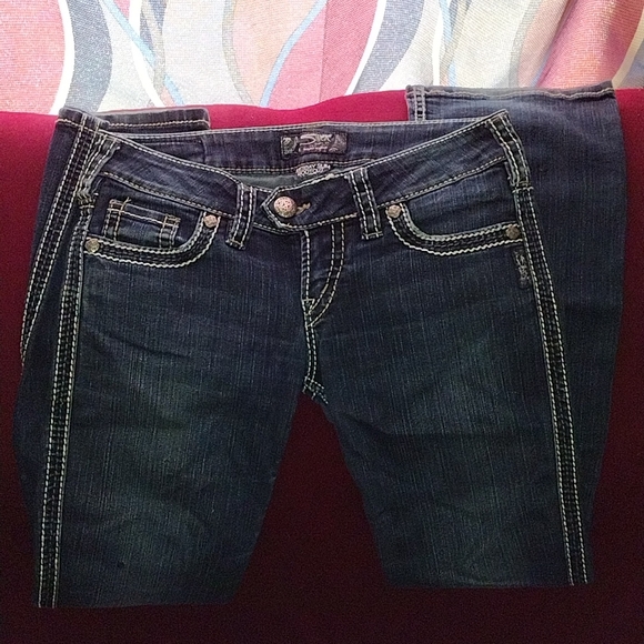 Silver Jeans - Picture 2 of 2